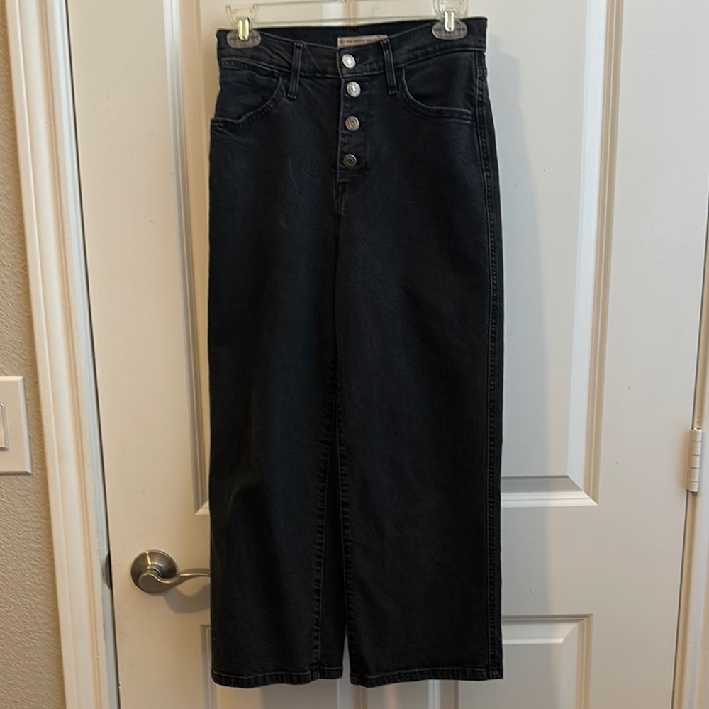 Levi’s Mile High Cropped Wide Leg Jeans